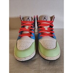 Nike Youth Air Jordan 1 Mid SE GS Multi-Color Sneakers Size 7Y Pre-Owned